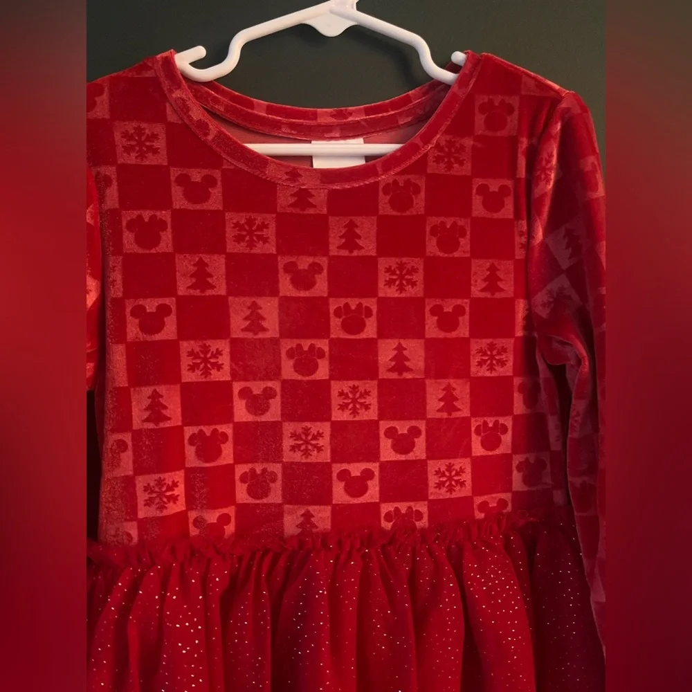 Dress - Picture 4 of 11